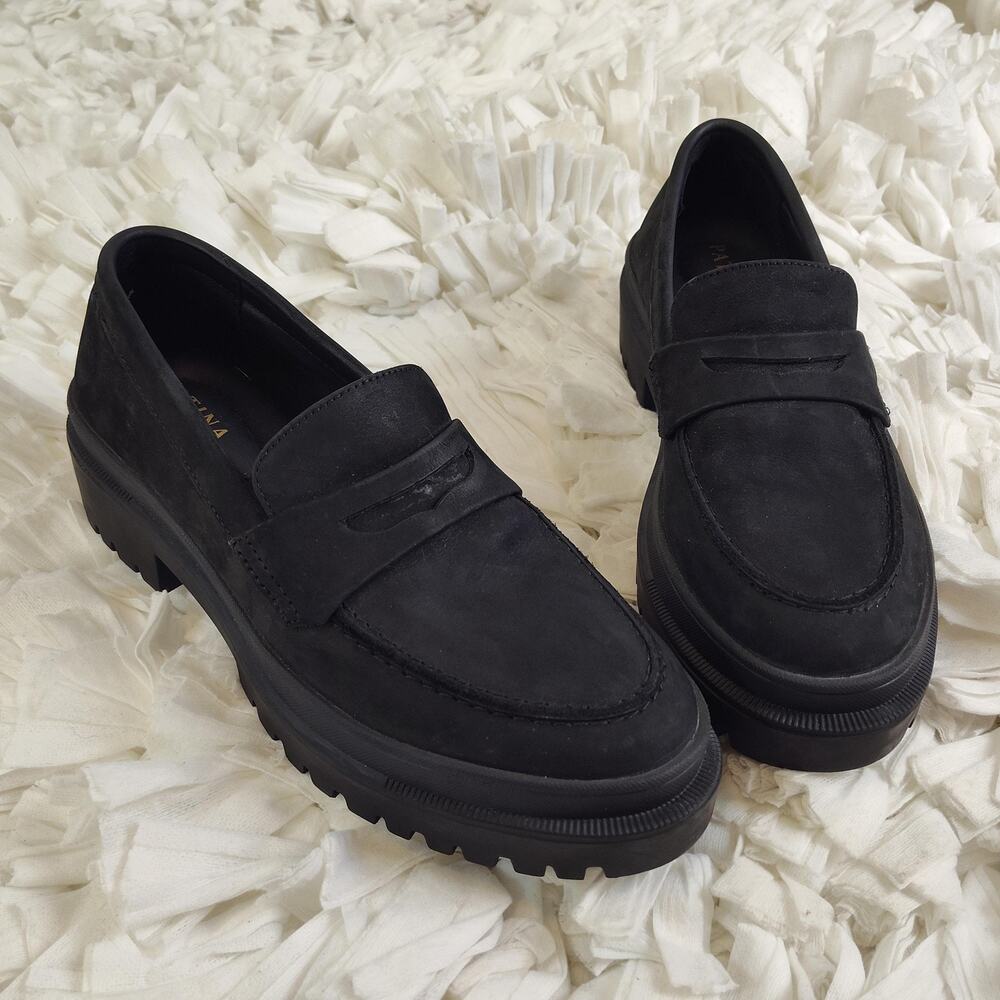 Patina Loafers Womens Size 9 Black Leather Chunky Lug Sole Slip Resistant Shoes